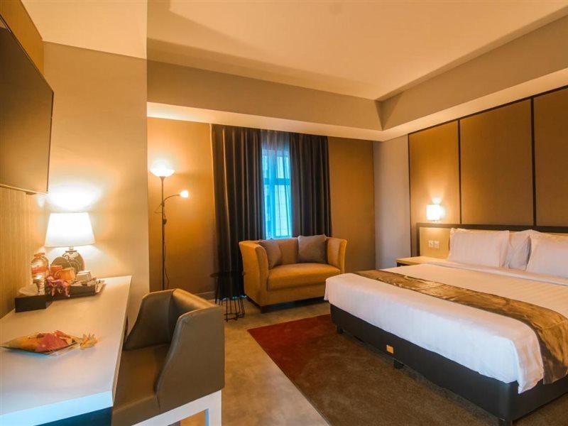 Bess Mansion Apartment, 16Th Floor Σουραμπάγια Εξωτερικό φωτογραφία